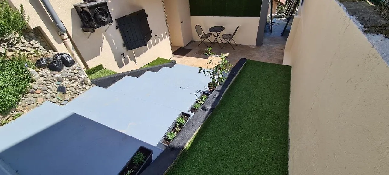 Bel Appartement En Rez-De-Jardin Annecy France